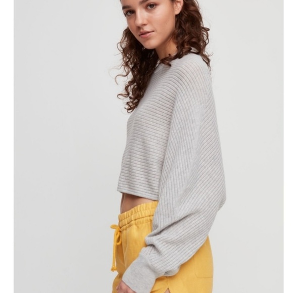 Artizia Wilfred woman’s Logan cropped sweater ligh gray size medium - Picture 4 of 12